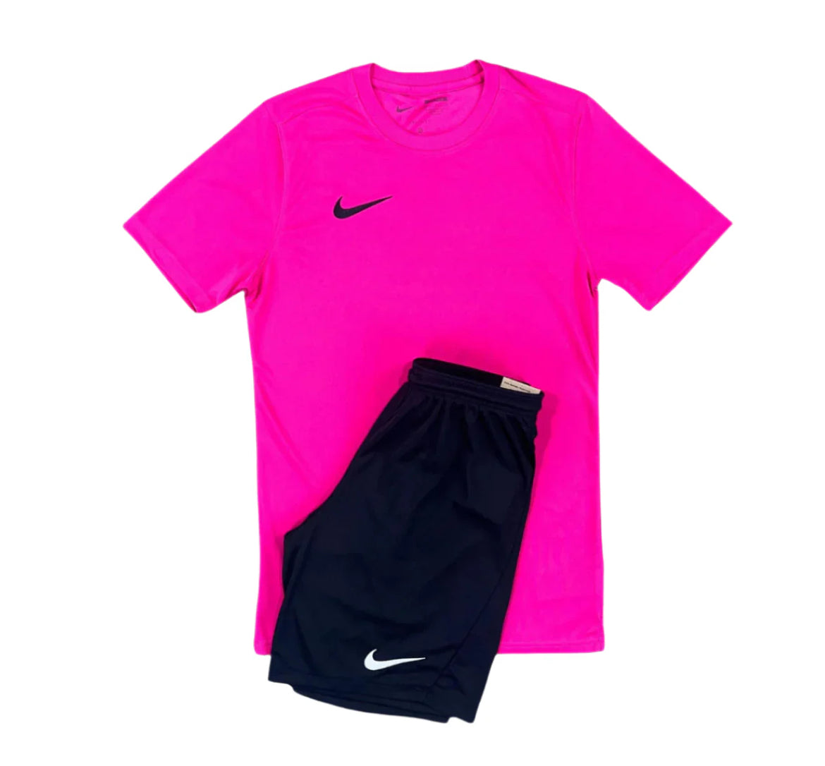 NIKE DRI-FIT T-SHIRT & SHORTS SET - HYPER PINK