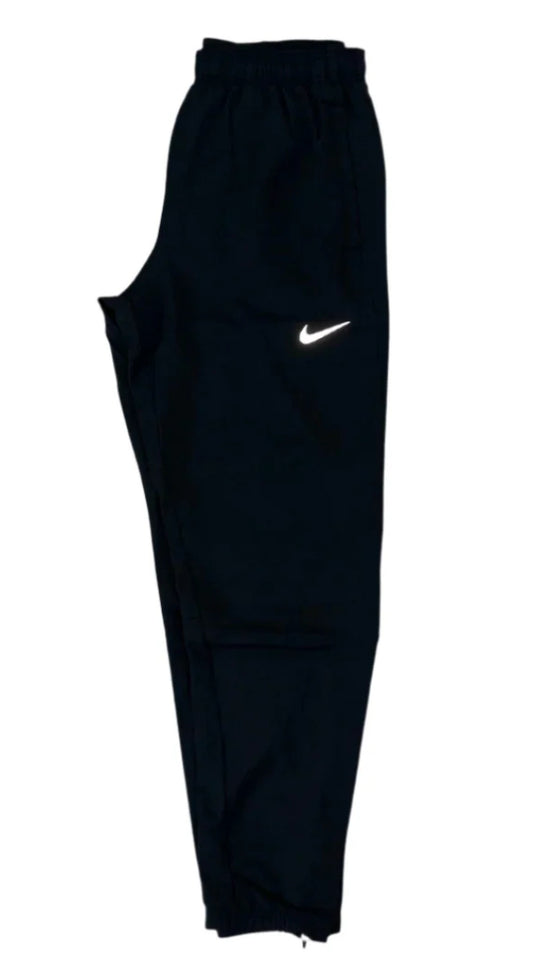 NIKE DRI-FIT CHALLENGER PANTS - BLACK